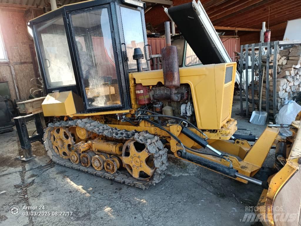  Bulgar T54 Tekerlekli dozerler