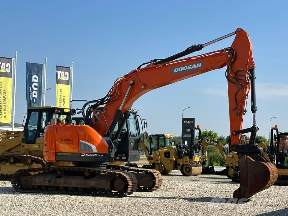 Doosan DX 235 LCR Paletli ekskavatörler