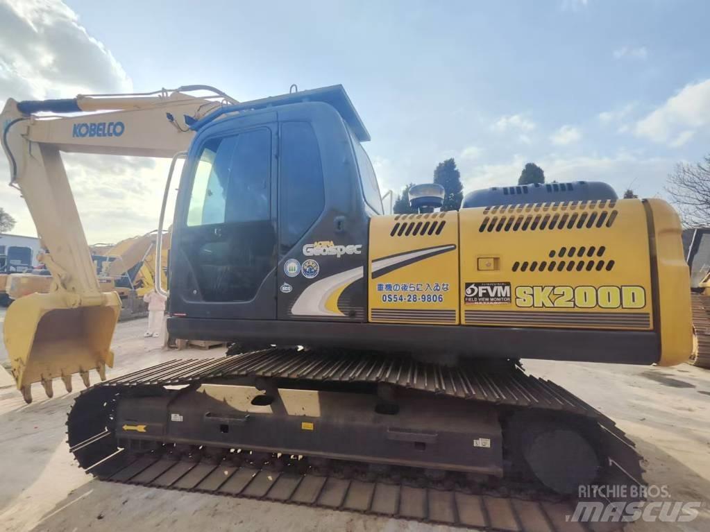 Kobelco SK200D Paletli ekskavatörler