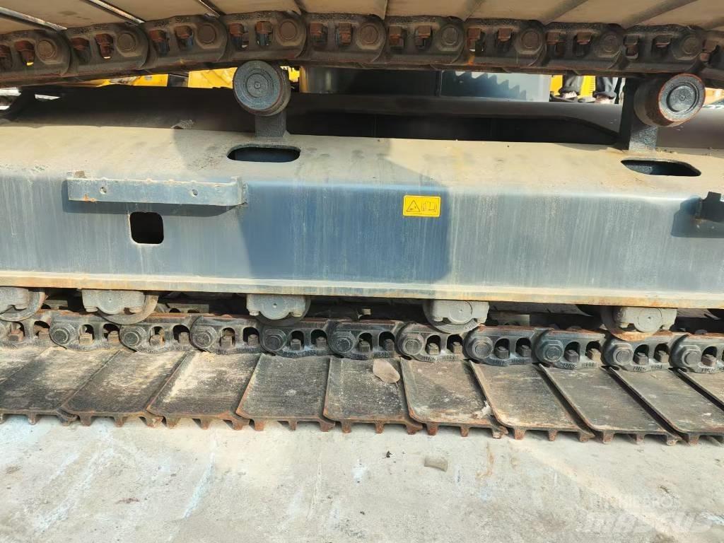 Kobelco SK200D Paletli ekskavatörler