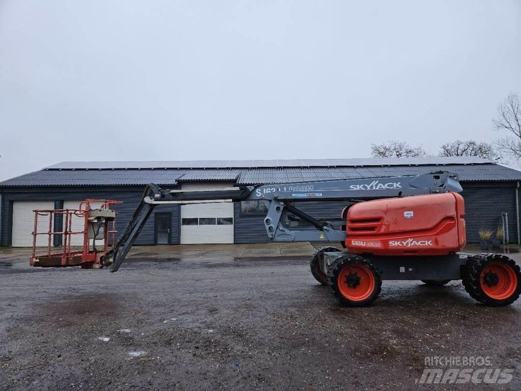 SkyJack SJ63AJ Körüklü personel platformları