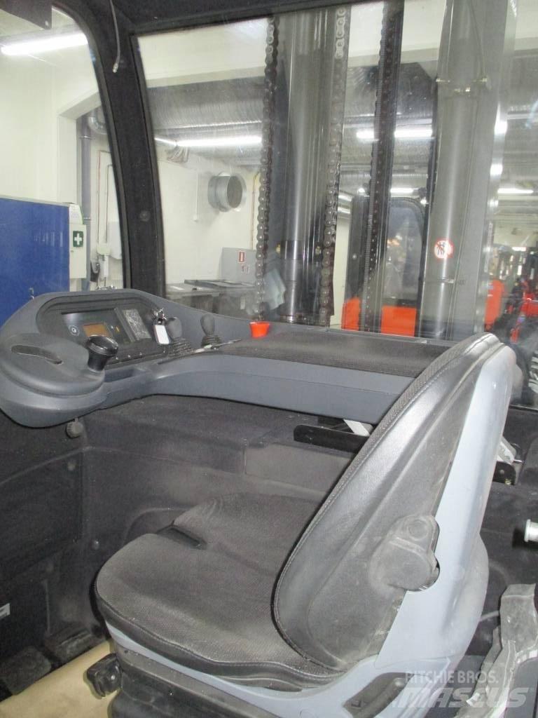 Linde R 20 Reach truck - depo içi istif araçları