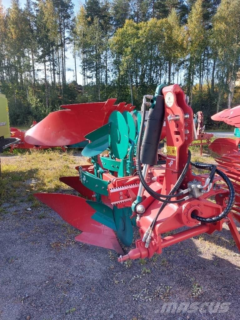 Kverneland 150S Döner pulluklar