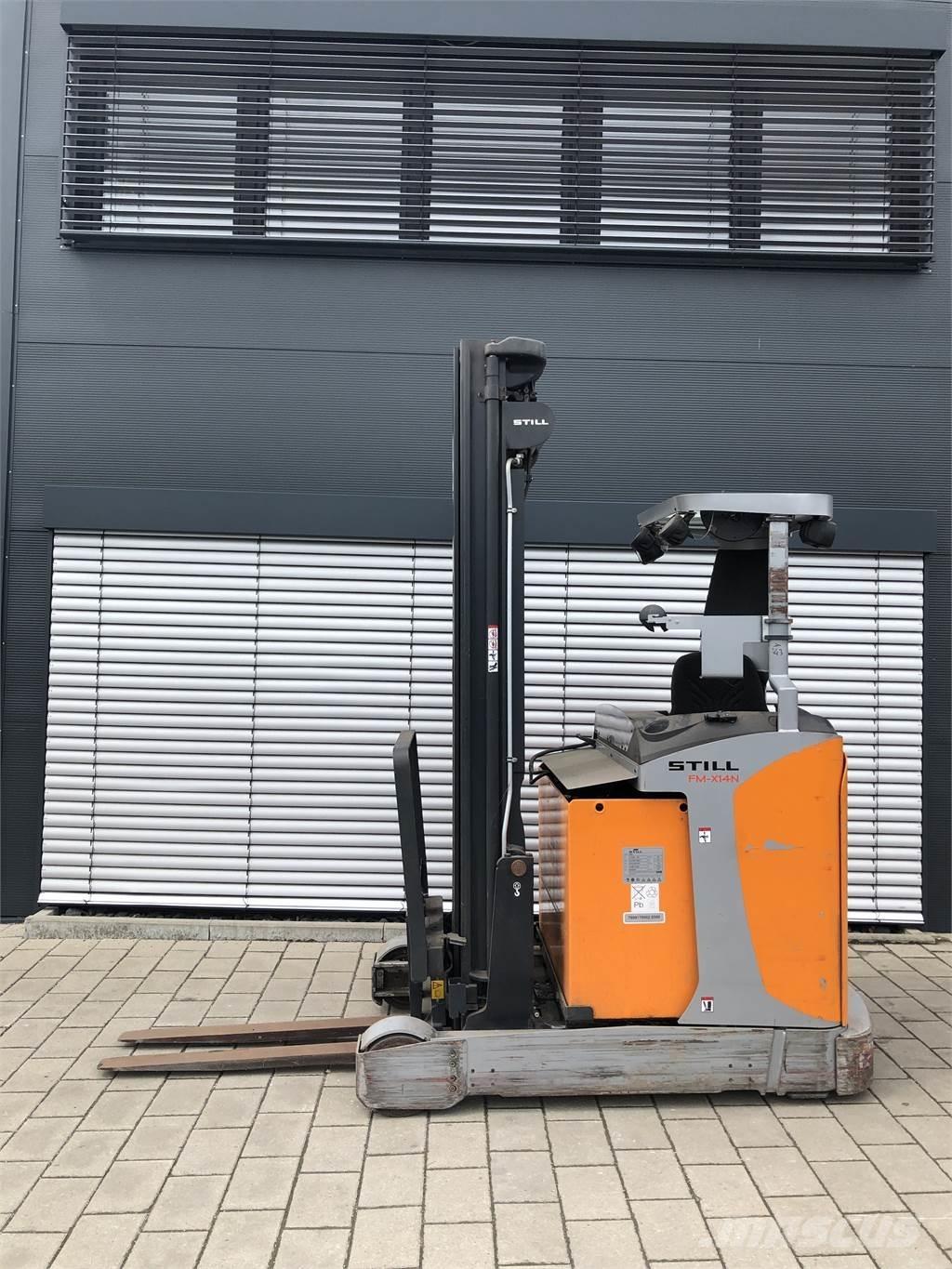 Still FM-X14N Reach truck - depo içi istif araçları