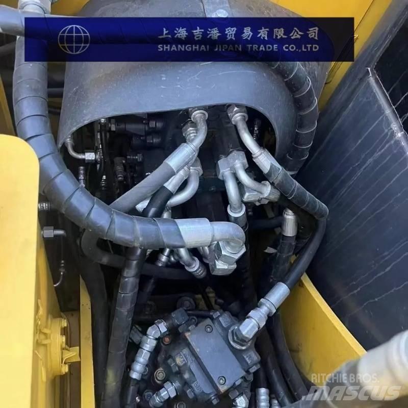 Komatsu PC 70 Paletli ekskavatörler