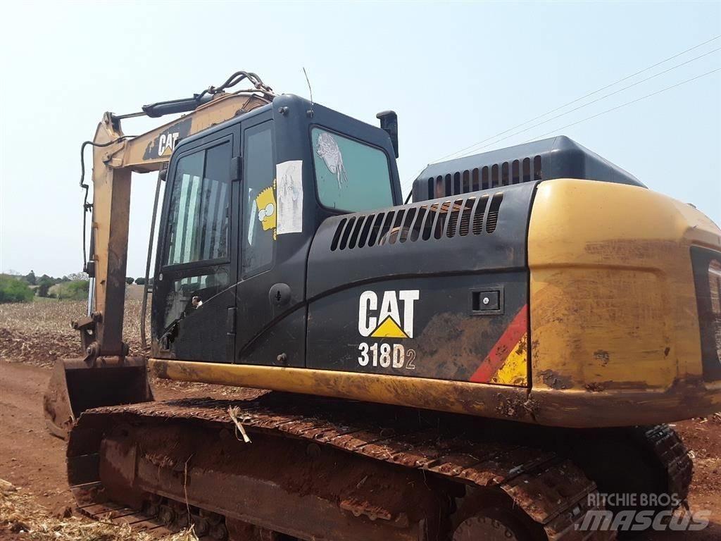 CAT 318D2L Paletli ekskavatörler