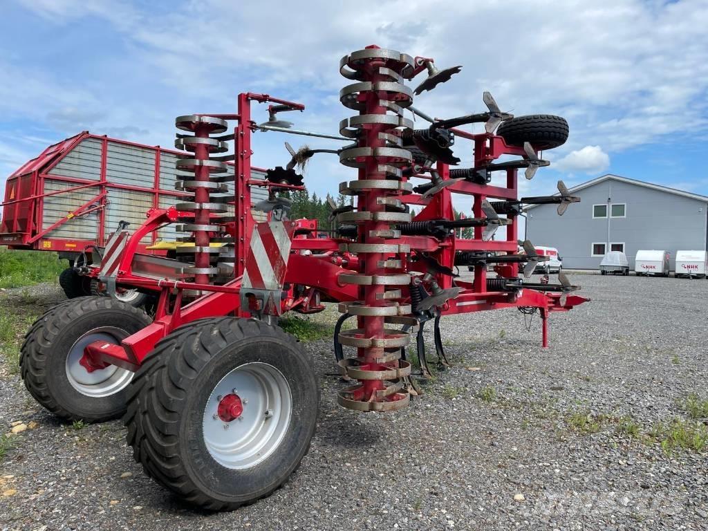 Horsch Terrano 5 FX Kültivatörler
