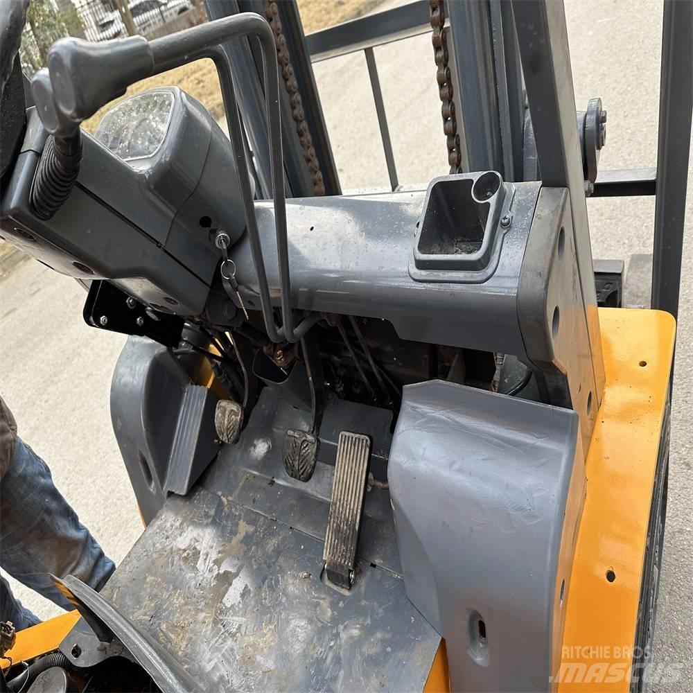 TCM FD30ZT Dizel forkliftler