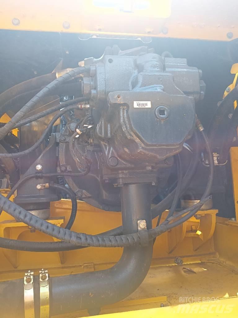Komatsu pc360 Paletli ekskavatörler