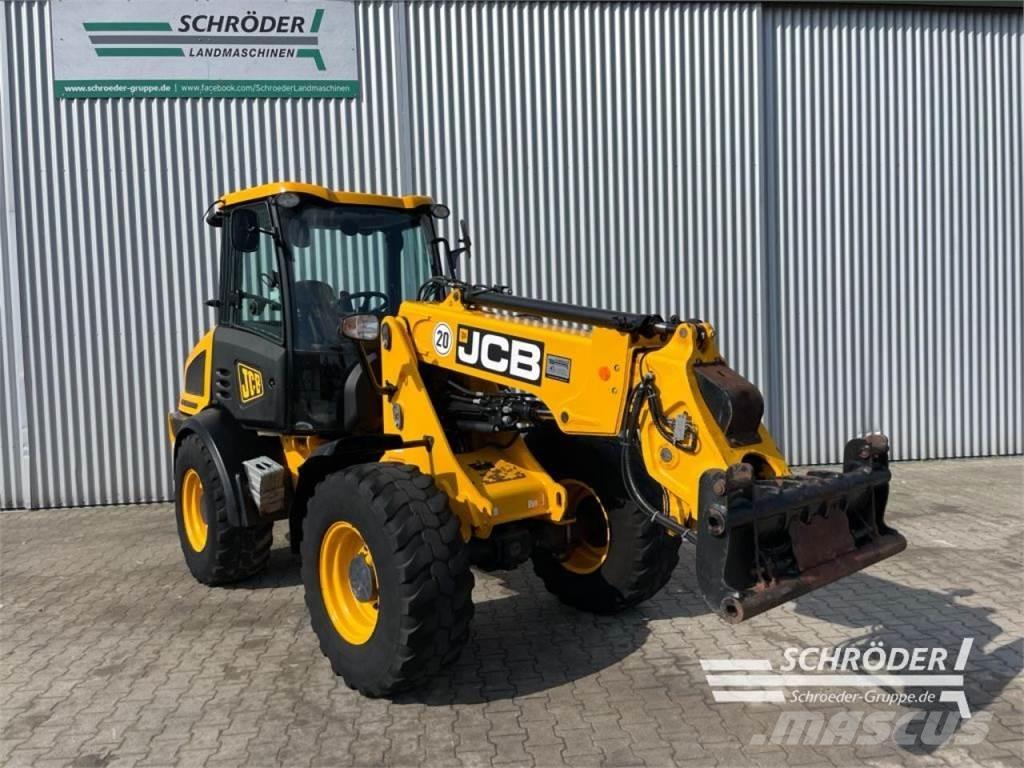 JCB TM 220 Tekerlekli yükleyiciler