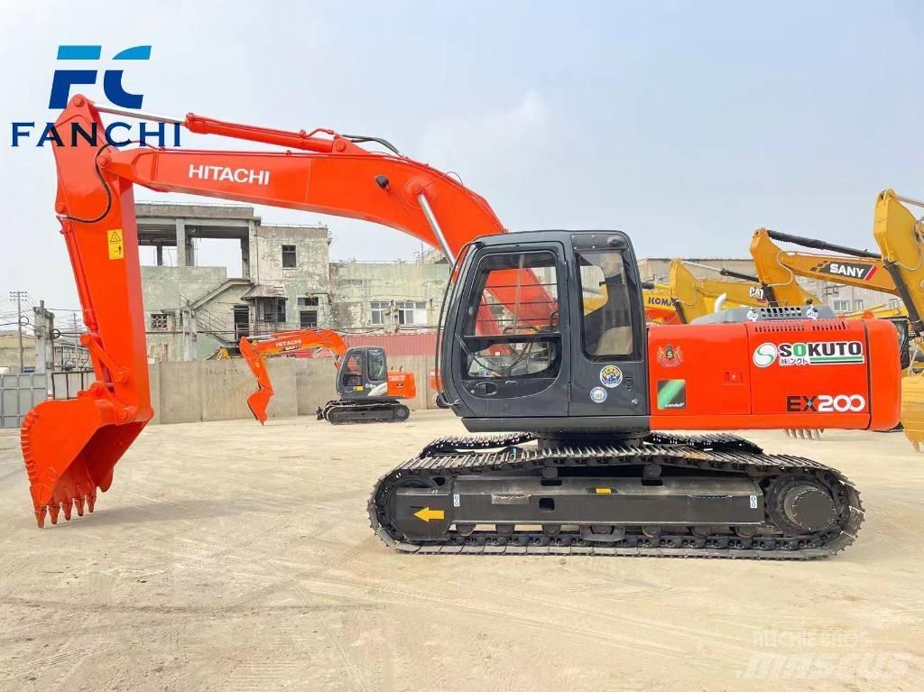Hitachi EX 200 Paletli ekskavatörler