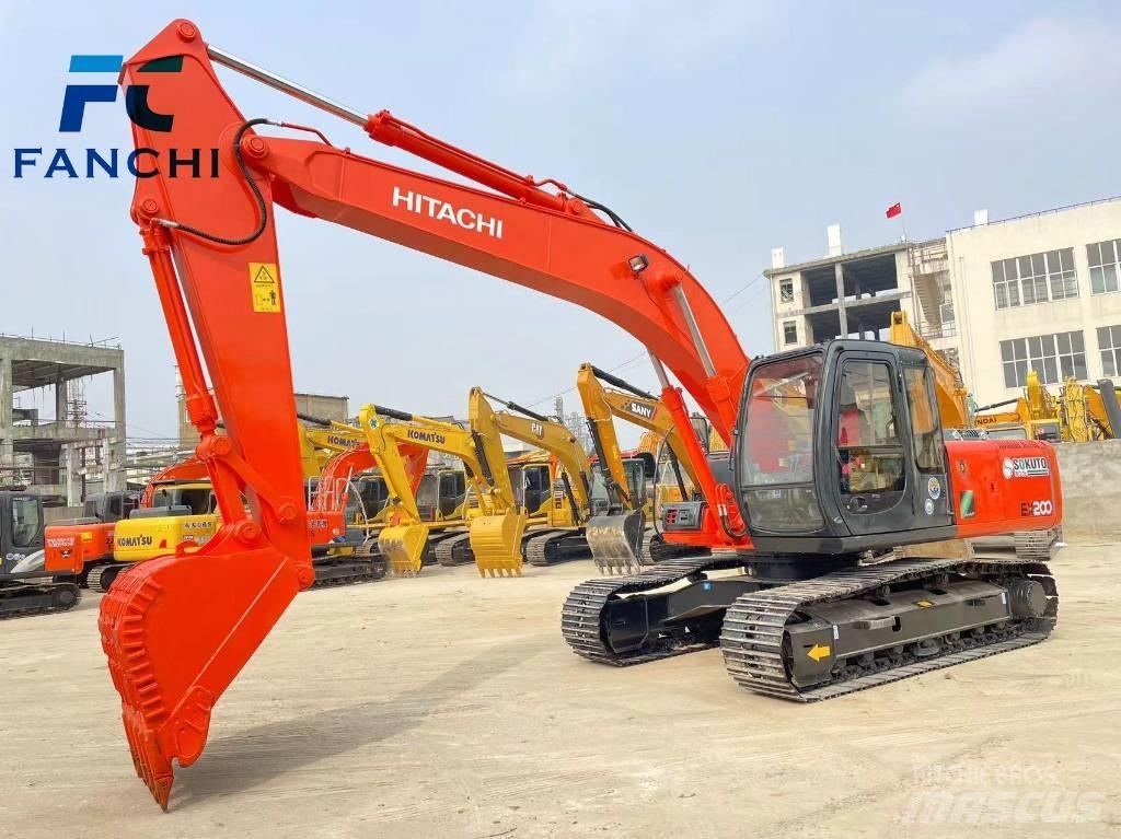 Hitachi EX 200 Paletli ekskavatörler