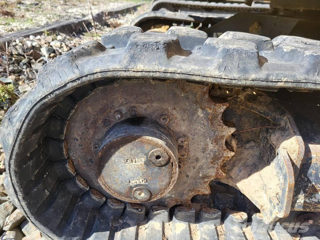 Komatsu PC24MR-5 Mini ekskavatörler, 7 tona dek