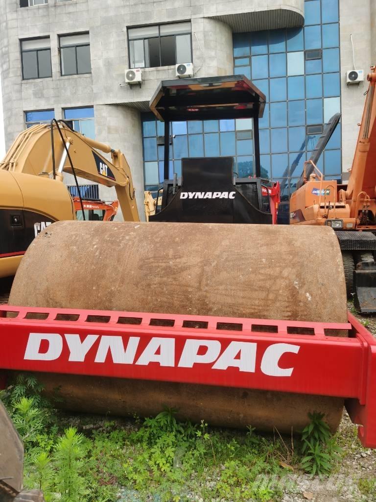 Dynapac CA 251 D Tek tamburlu silindirler