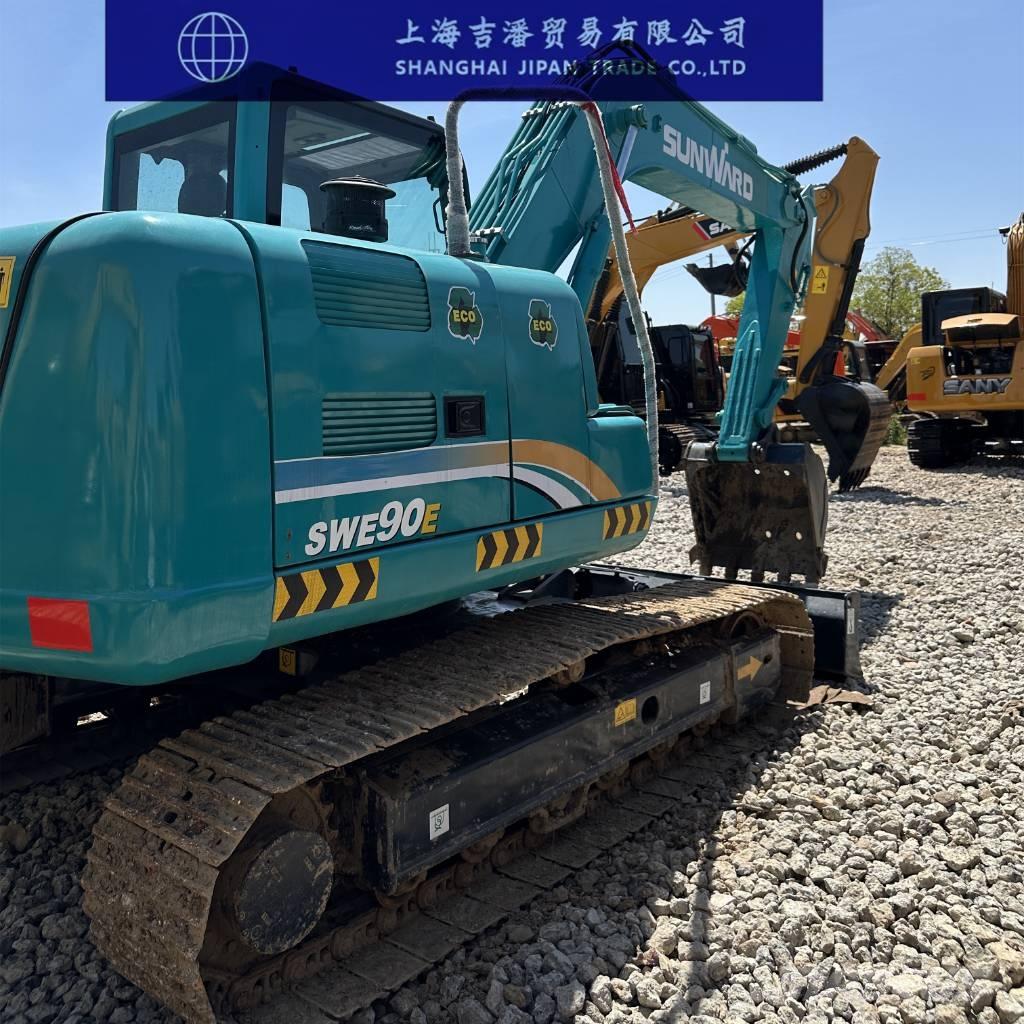 Sunward SWE 90 E Paletli ekskavatörler