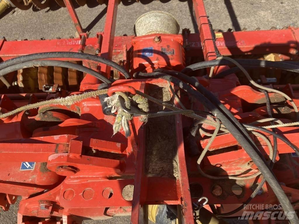 Kuhn HR 4003 DR Üniversal ekim makinasi