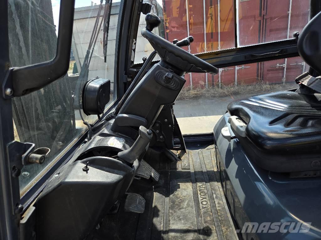 Toyota 40-8FD50N Dizel forkliftler