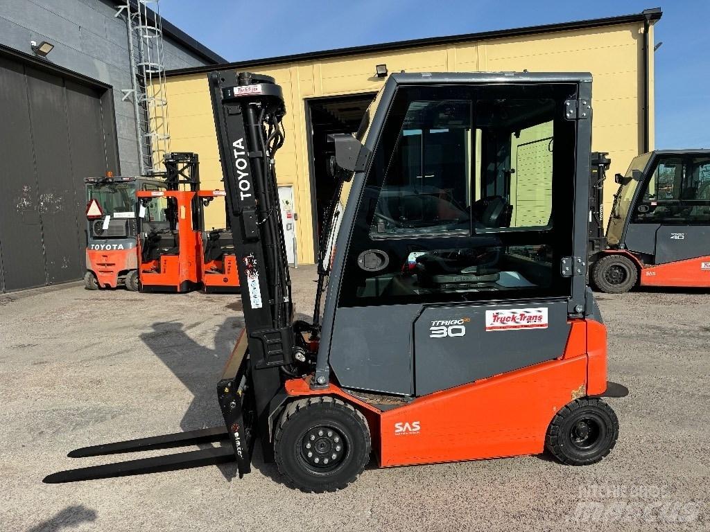 Toyota 8FBMKT30 Elektrikli forkliftler