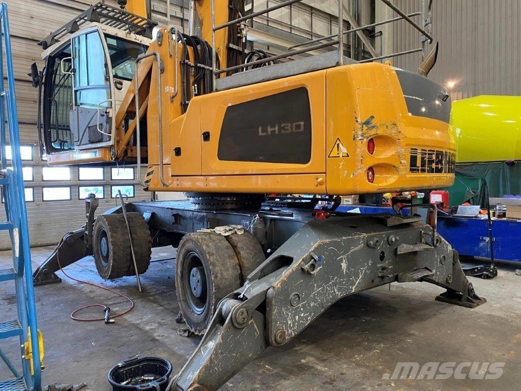 Liebherr LH 30 M Atık taşıma araçları