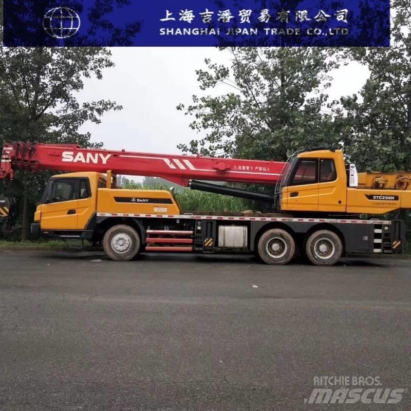 Sany STC 250 Yol-Arazi Tipi Vinçler (AT)