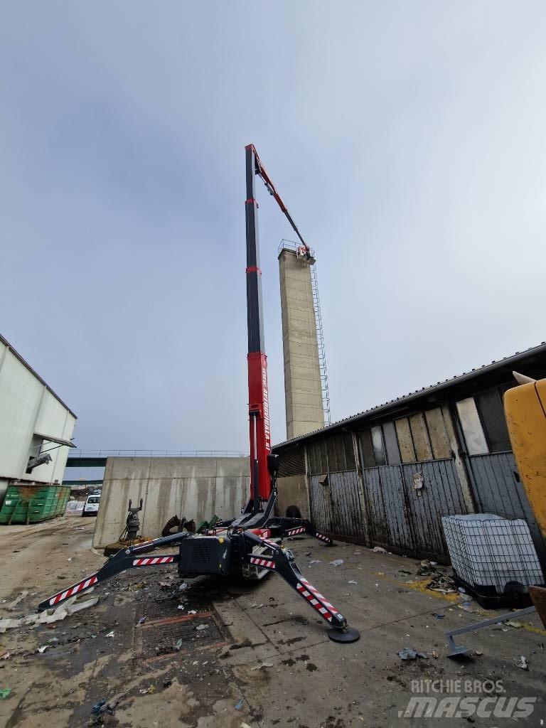 Hinowa 33.17 Körüklü personel platformları