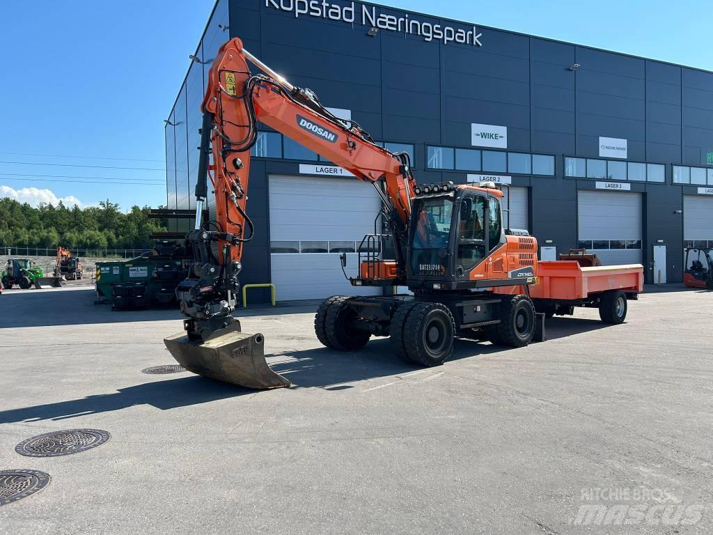 Doosan DX 140 W-5 Lastik tekerli ekskavatörler