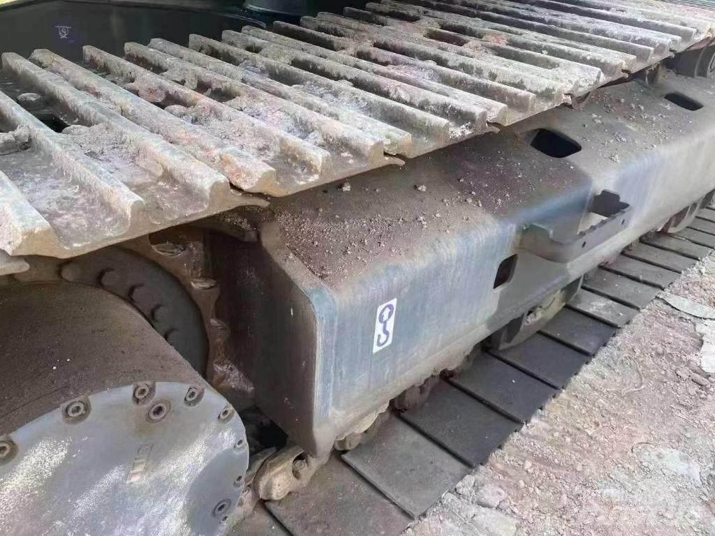 Kobelco SK 210 D Paletli ekskavatörler