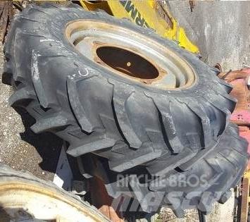  Pneus 12.4R24 Tekerlekler