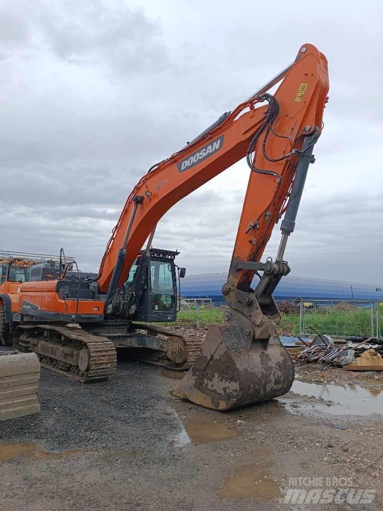 Doosan DX 340 LC-5 Paletli ekskavatörler