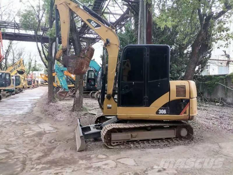 CAT 306 Mini ekskavatörler, 7 tona dek