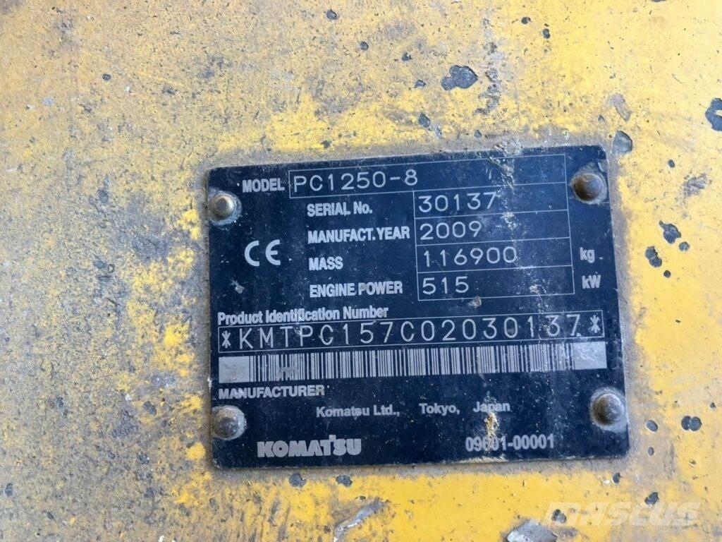 Komatsu PC1250-8 Paletli ekskavatörler