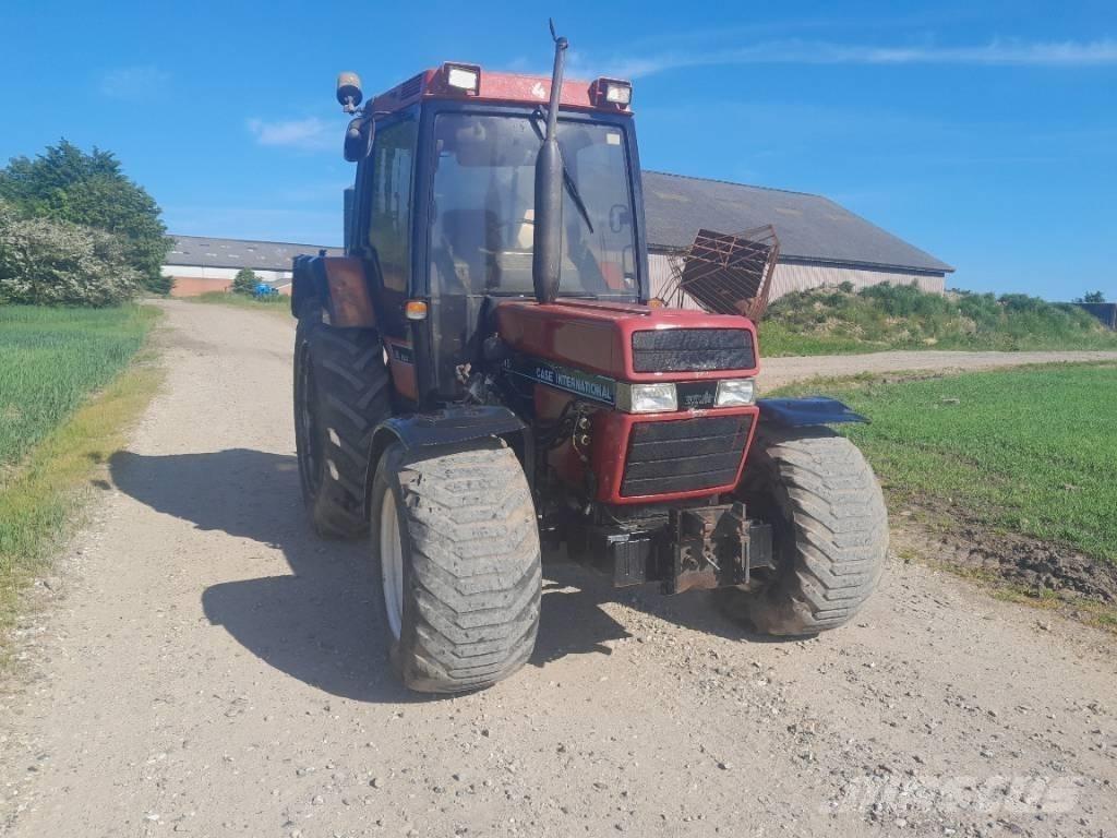 Case IH 845 XLA Plus Traktörler