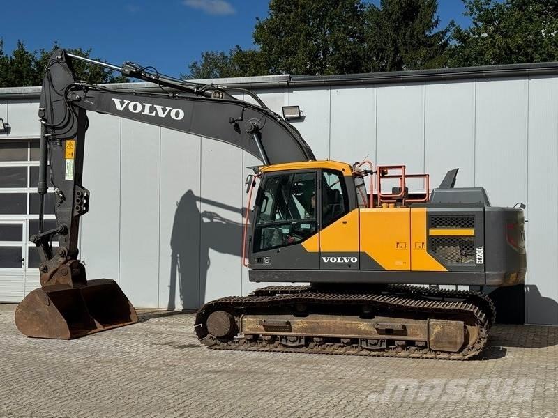 Volvo EC 220 EL Paletli ekskavatörler