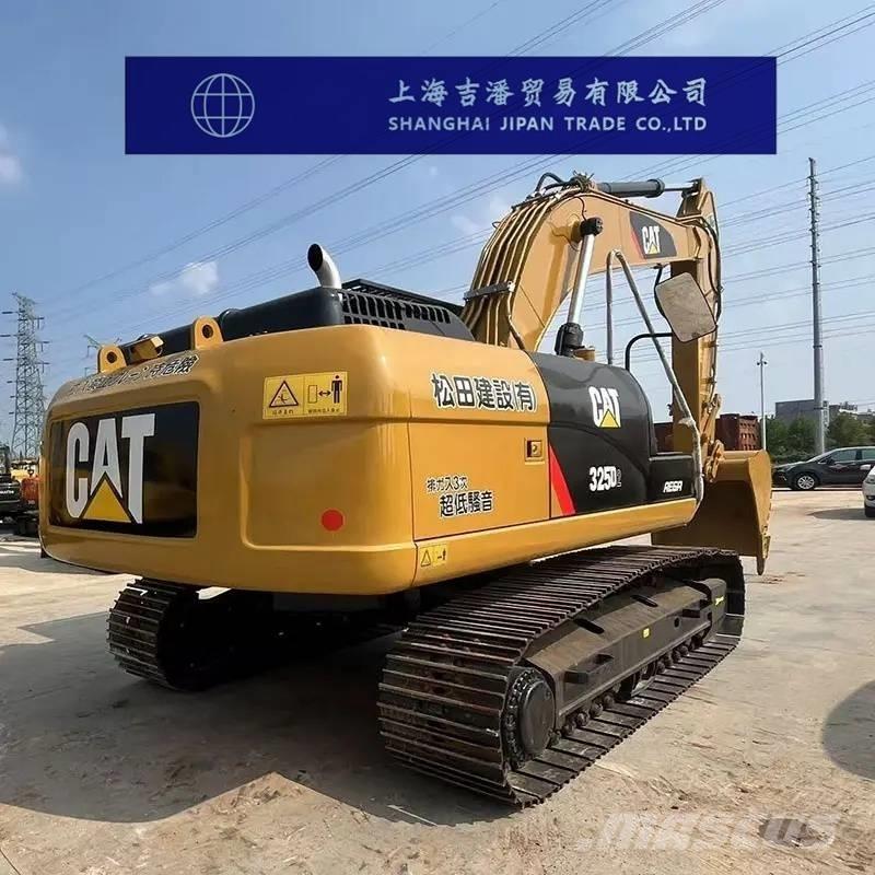 CAT 325 D Paletli ekskavatörler
