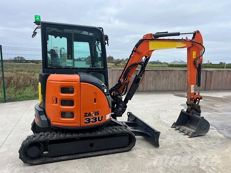 Hitachi ZX33U-5CLR Mini ekskavatörler, 7 tona dek