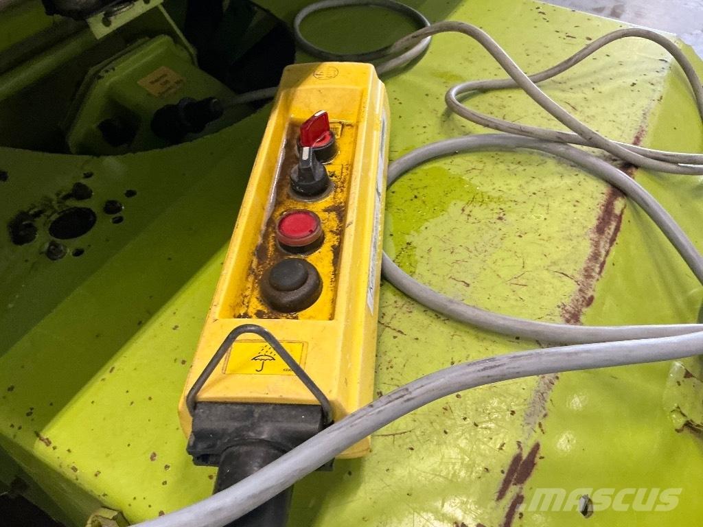 CLAAS Rollant 240 Rulo balya makinalari
