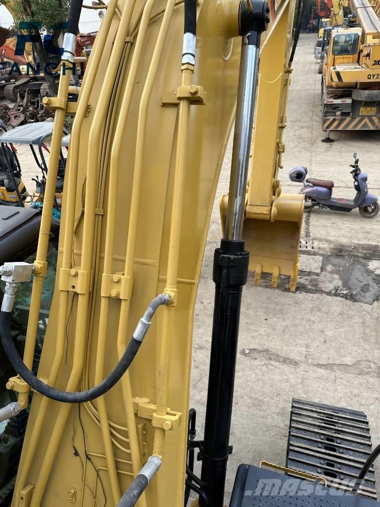 CAT 320 D Paletli ekskavatörler