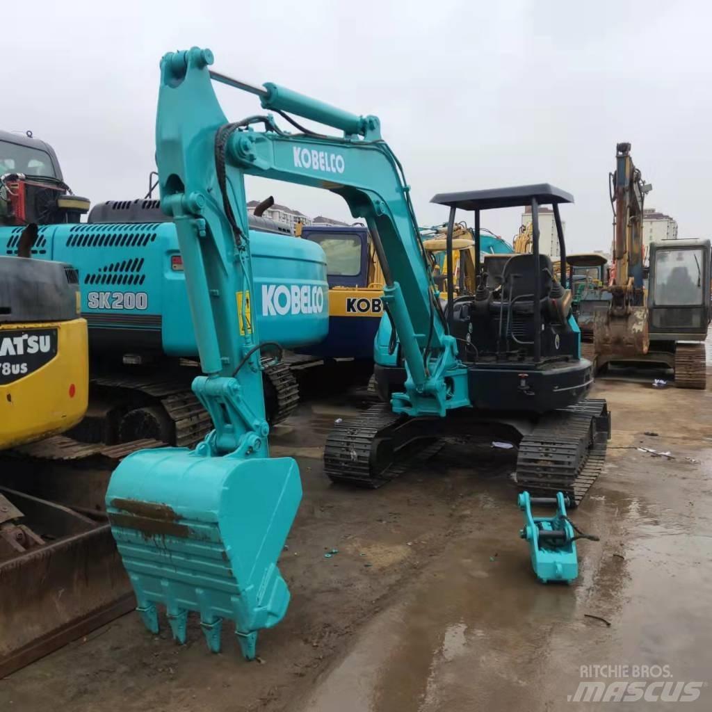 Kobelco SK45SR Mini ekskavatörler, 7 tona dek
