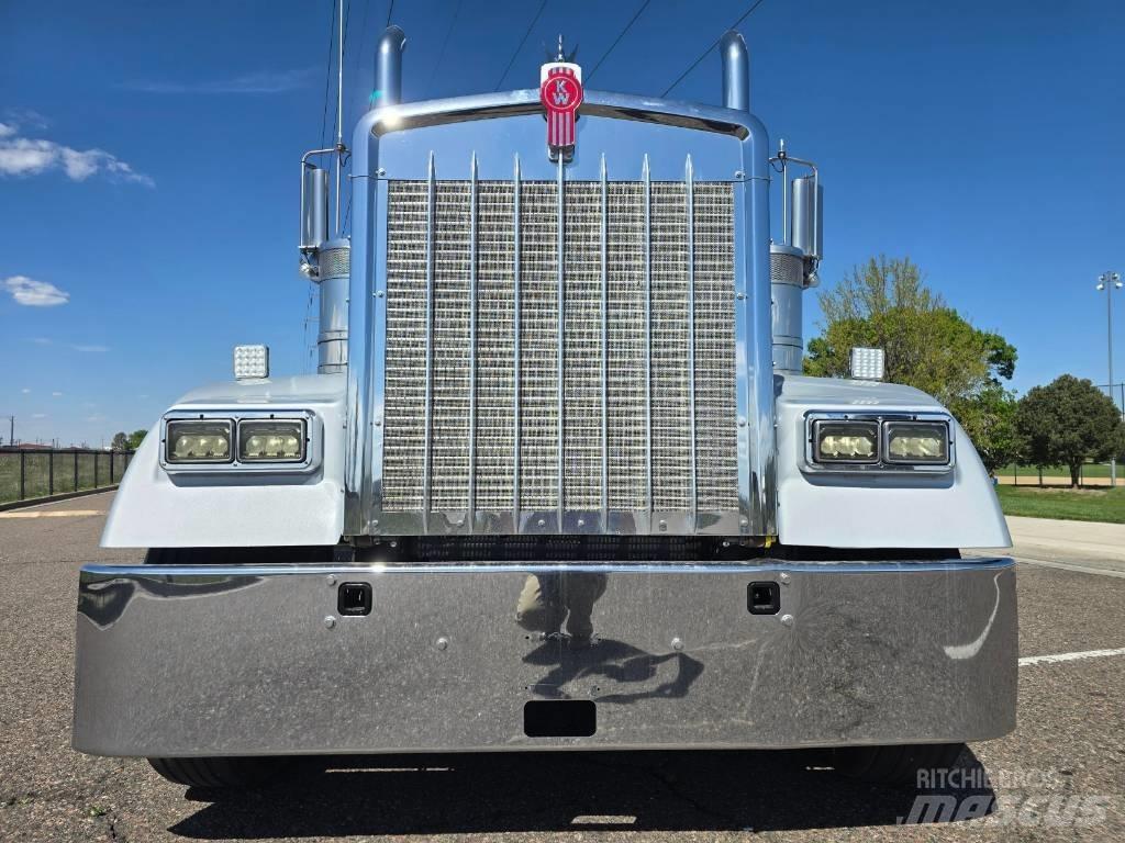 Kenworth W 900 Çekiciler