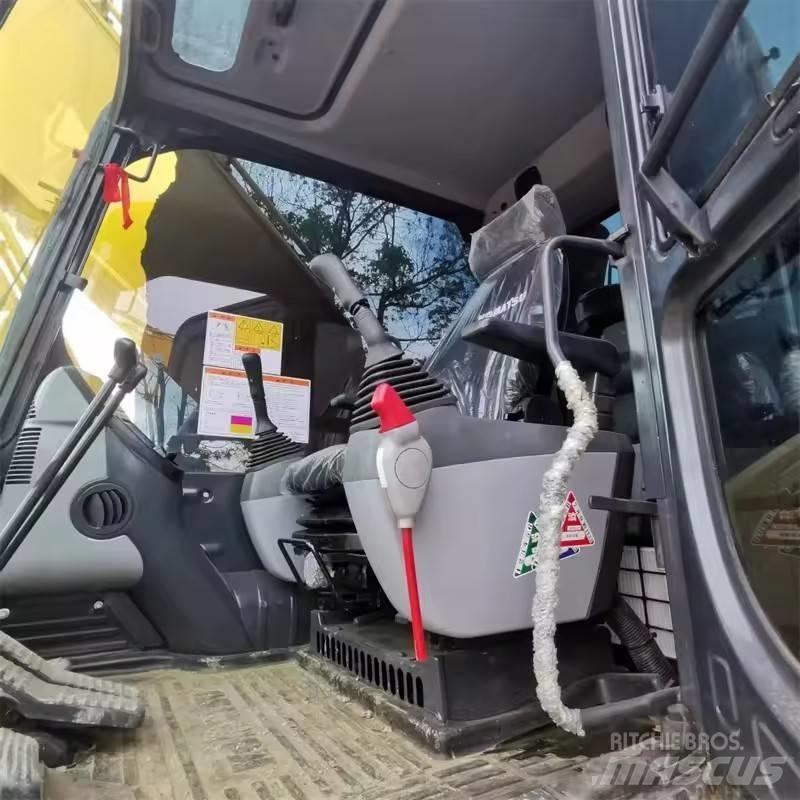 Komatsu PC270 Paletli ekskavatörler