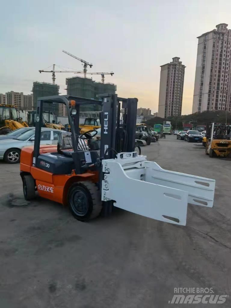 Heli K-30 Teleskopik yükleyiciler