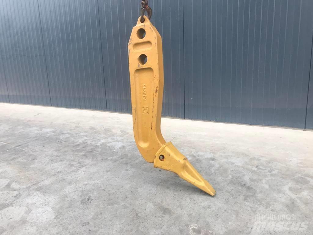 Komatsu D65 Shank Kaziyici