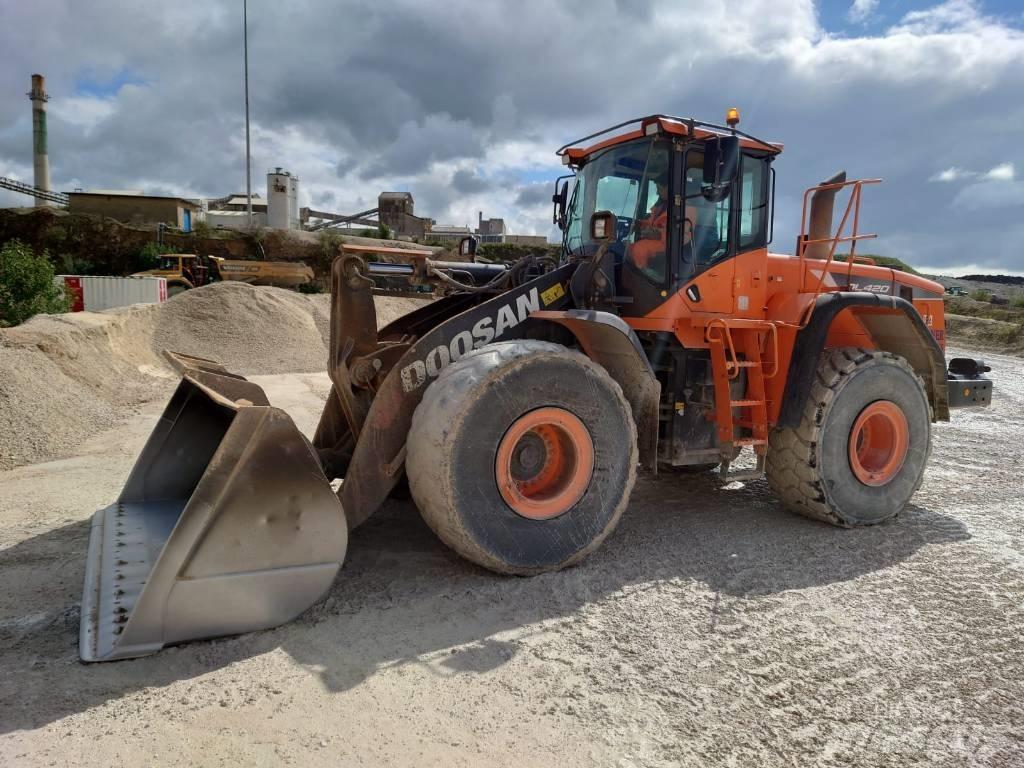 Doosan DL 420-5 Tekerlekli yükleyiciler