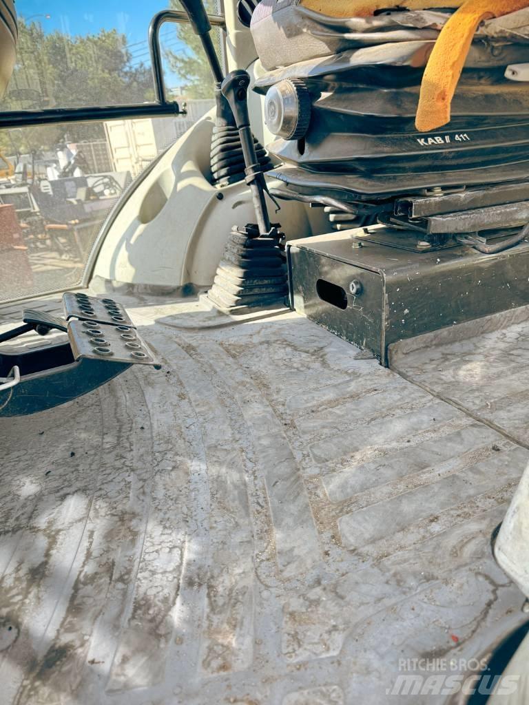 Komatsu WB 140-2N Kazıcı yükleyiciler - beko loder