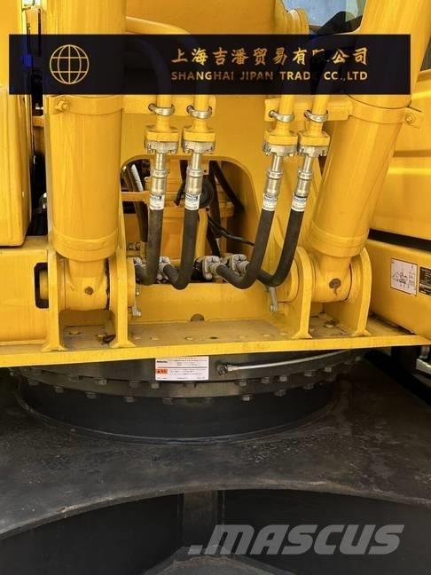 Komatsu PC 220 Paletli ekskavatörler