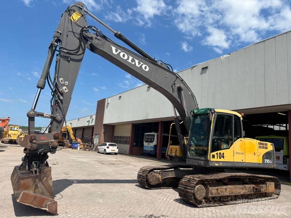 Volvo EC 210 C L Paletli ekskavatörler