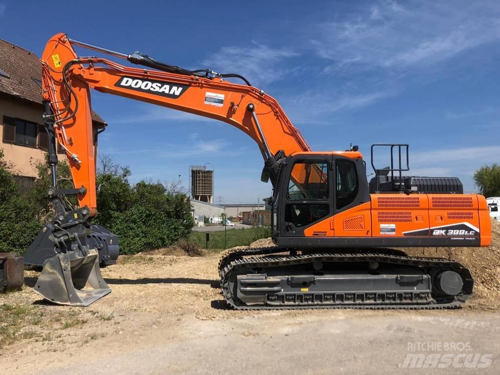 Doosan DX 300 LC-7 Paletli ekskavatörler