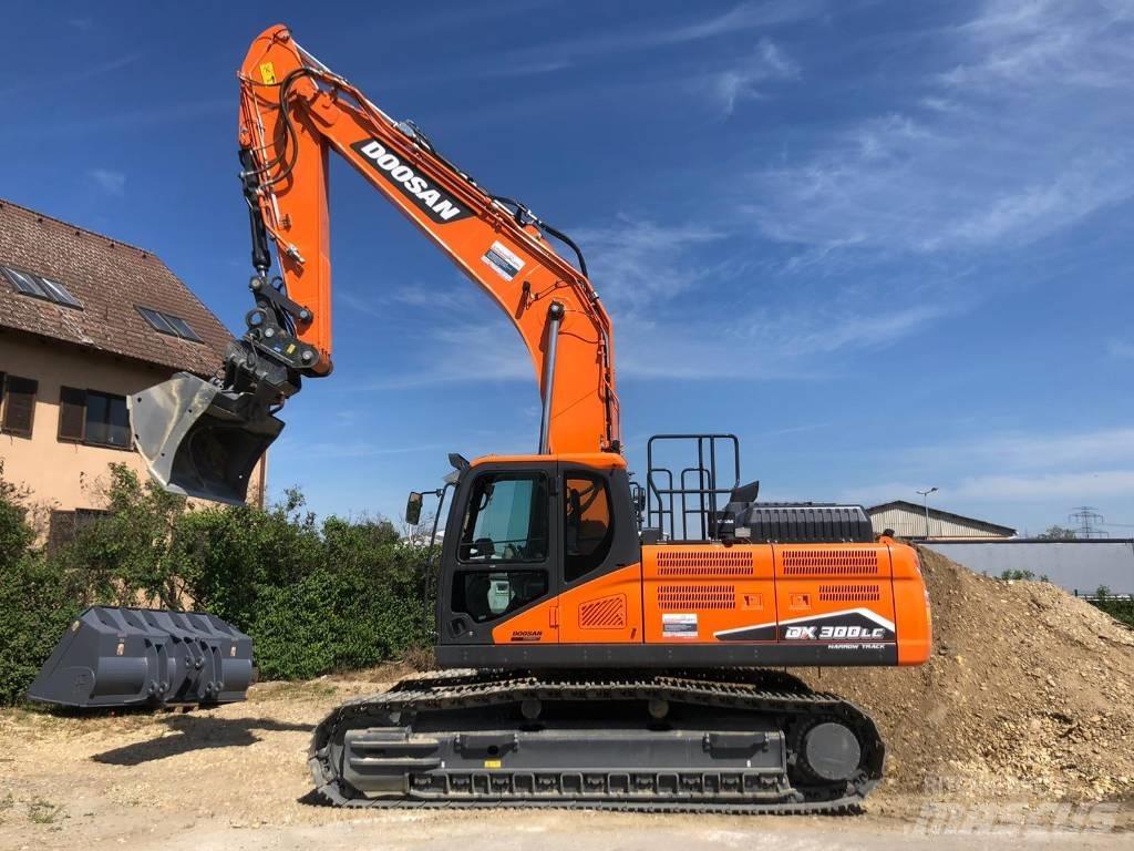 Doosan DX 300 LC-7 Paletli ekskavatörler
