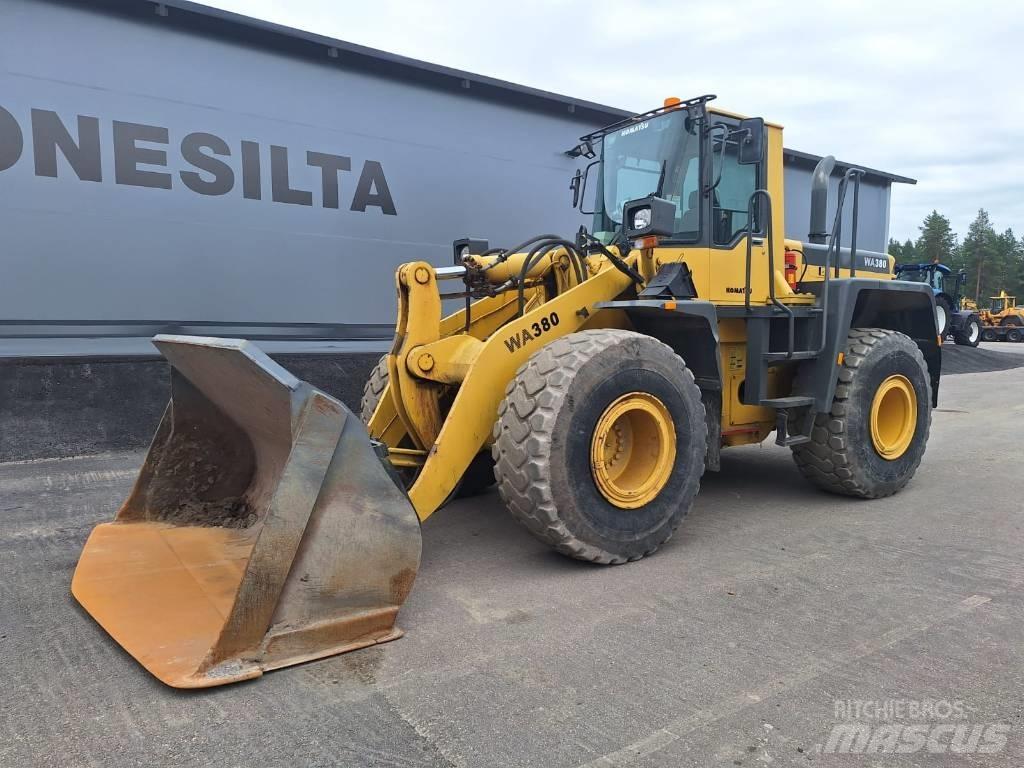 Komatsu WA 380-3A Tekerlekli yükleyiciler