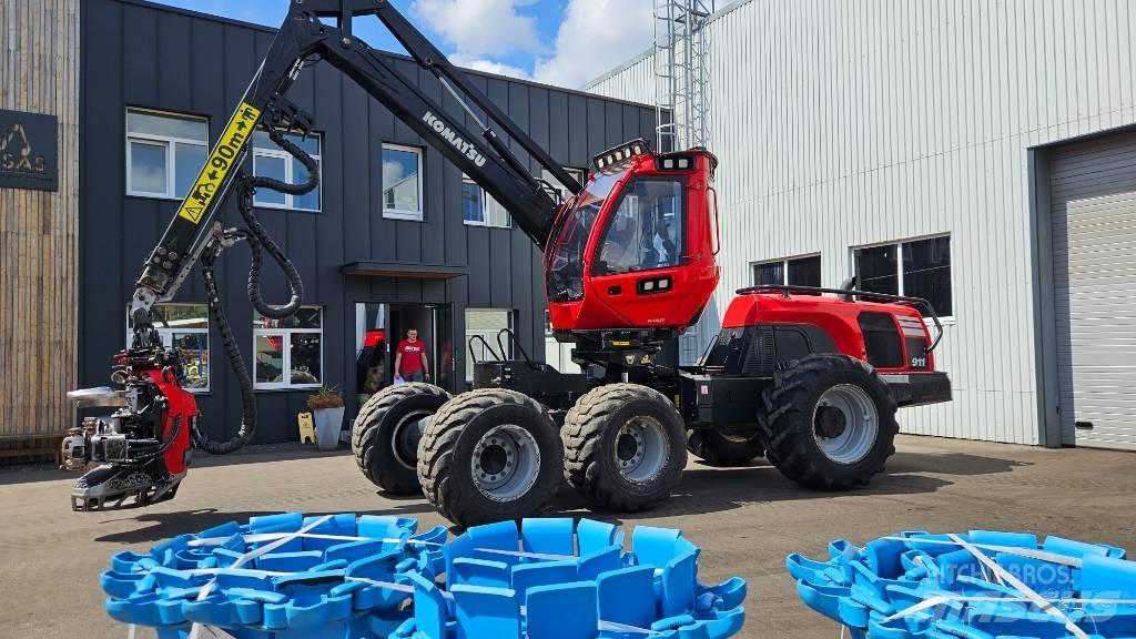 Komatsu 911 Biçerdöverler